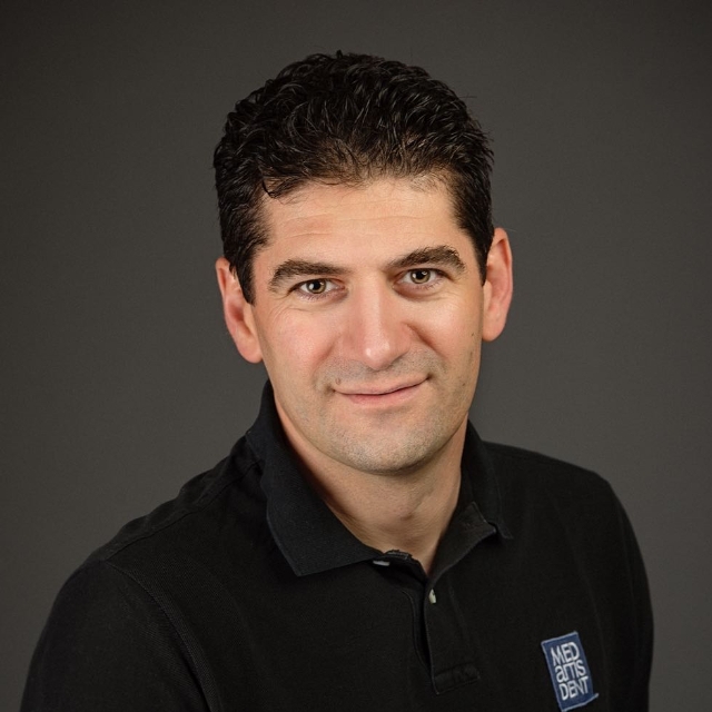 Dr. Cristian Dinu
